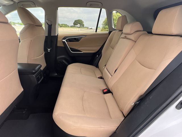 Thumbnail: 2021 Toyota RAV4 - 13