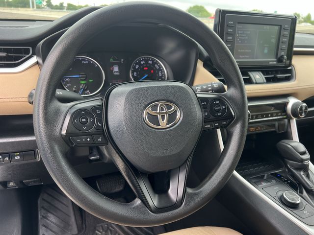 Thumbnail: 2021 Toyota RAV4 - 10