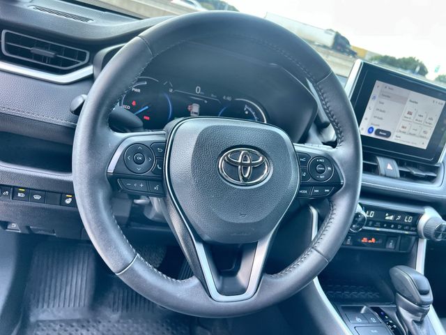 Thumbnail: 2025 Toyota RAV4 - 10