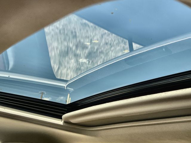 Thumbnail: 2025 Toyota RAV4 - 31