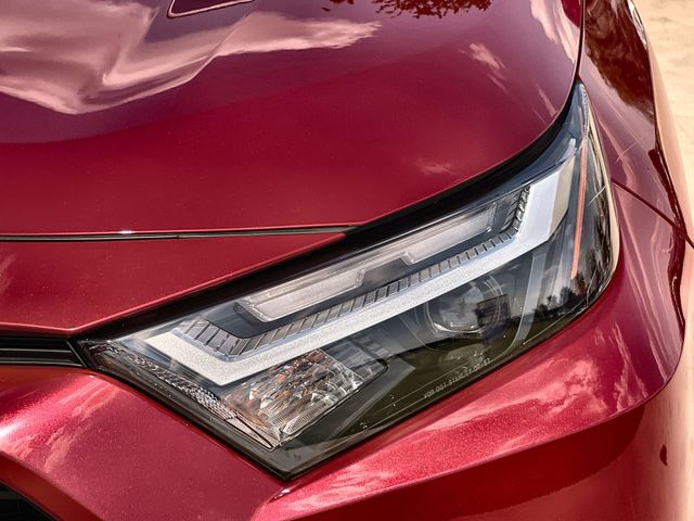 Thumbnail: 2025 Toyota RAV4 - 23
