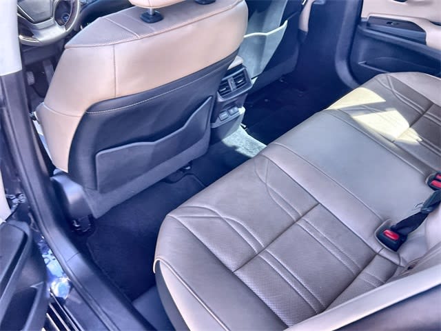 Thumbnail: 2021 Lexus ES - 33