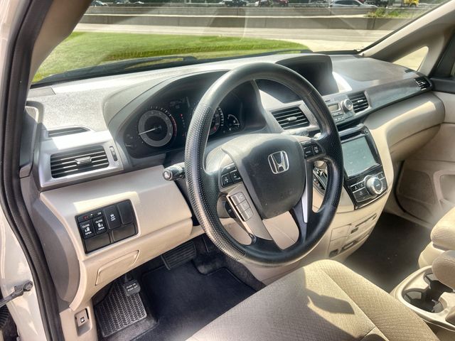 Thumbnail: 2016 Honda Odyssey - 10
