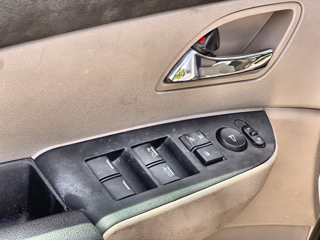 Thumbnail: 2016 Honda Odyssey - 30