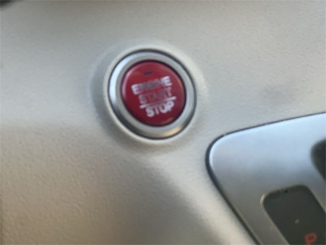 Thumbnail: 2014 Honda Odyssey - 27