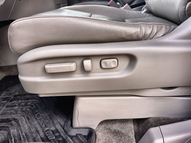 Thumbnail: 2015 Honda Odyssey - 31