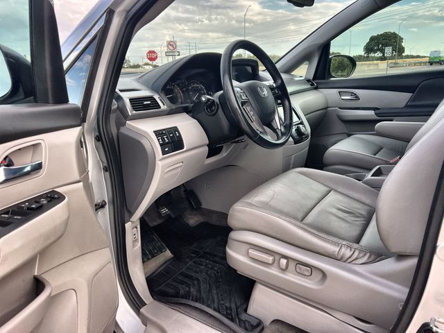 Thumbnail: 2015 Honda Odyssey - 2