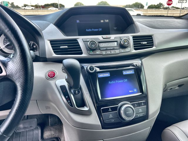 Thumbnail: 2015 Honda Odyssey - 15