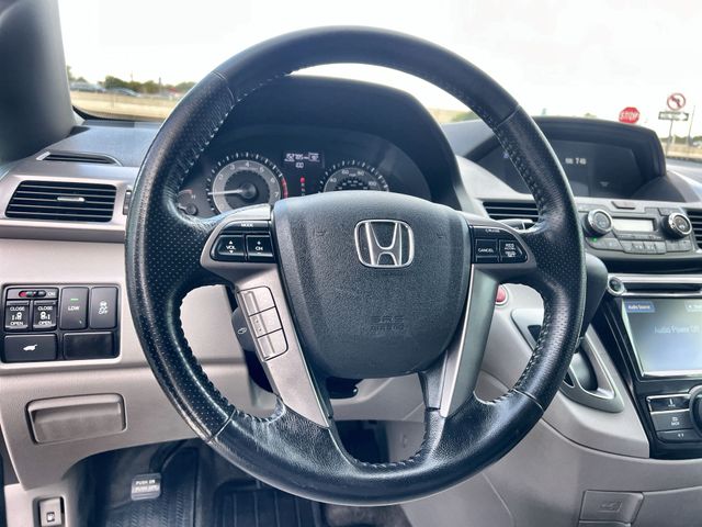 Thumbnail: 2015 Honda Odyssey - 14
