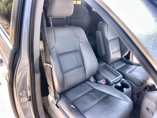 Thumbnail: 2013 Honda Odyssey - 21