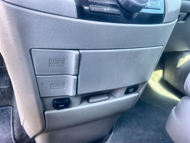 Thumbnail: 2013 Honda Odyssey - 28
