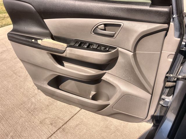 Thumbnail: 2013 Honda Odyssey - 30