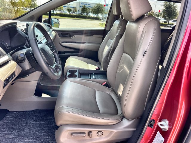 Thumbnail: 2023 Honda Odyssey - 12
