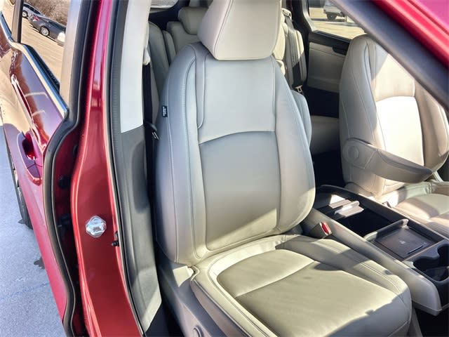 2025 Honda Odyssey EX-L 12