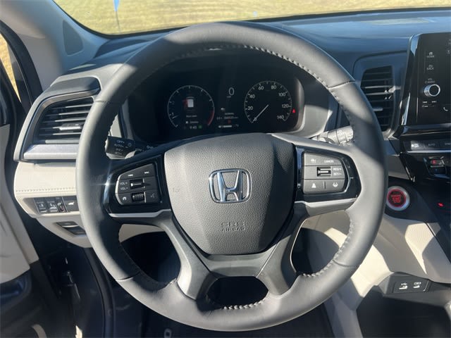 Thumbnail: 2026 Honda Odyssey - 10