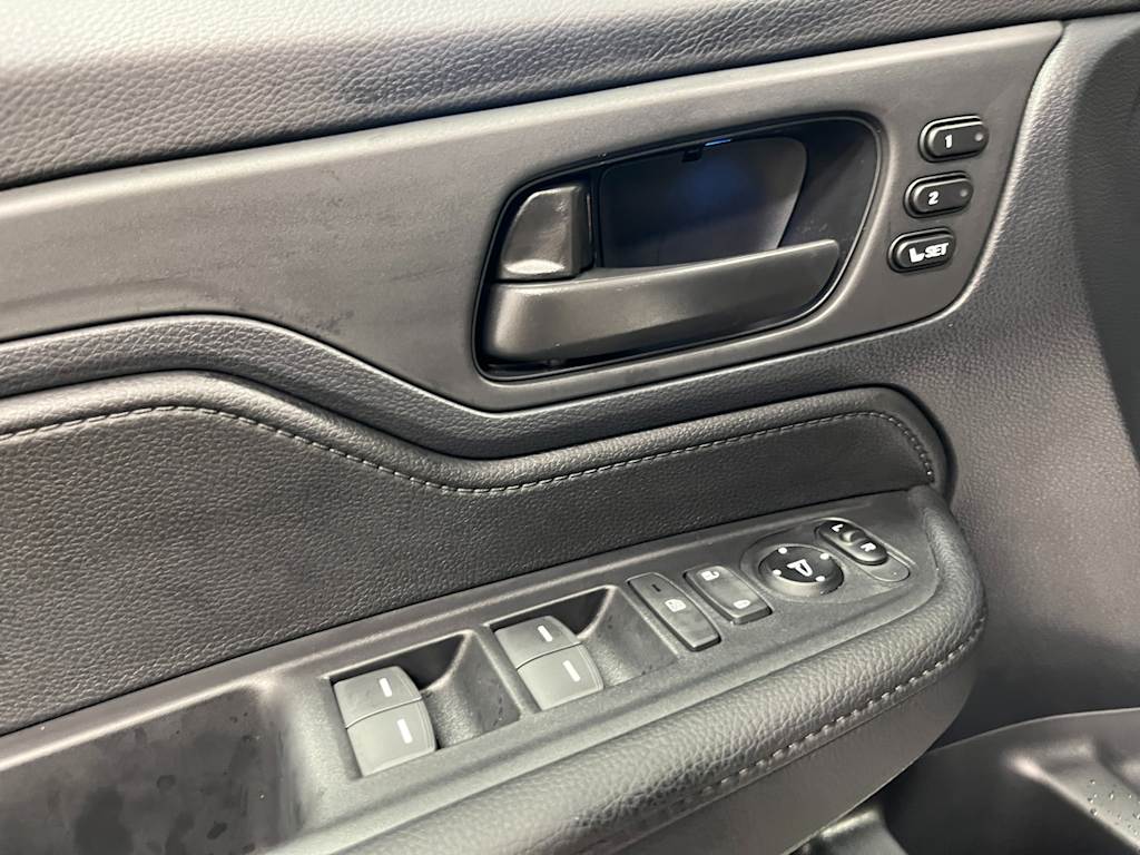 Thumbnail: 2026 Honda Odyssey - 20