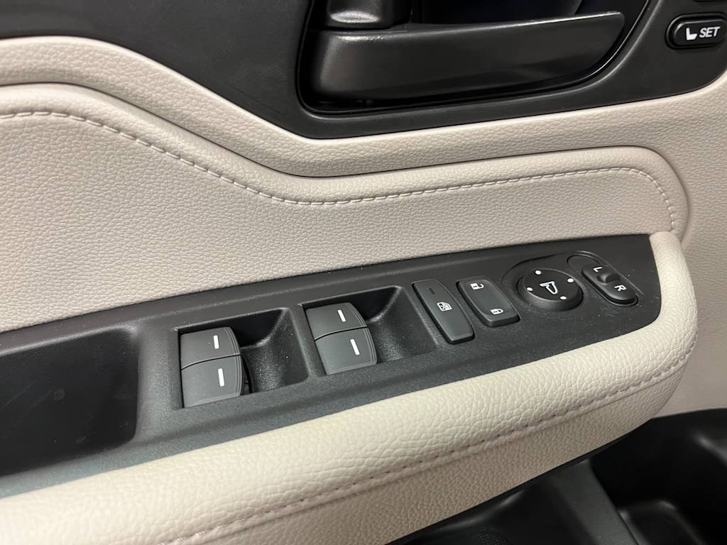 Thumbnail: 2026 Honda Odyssey - 17