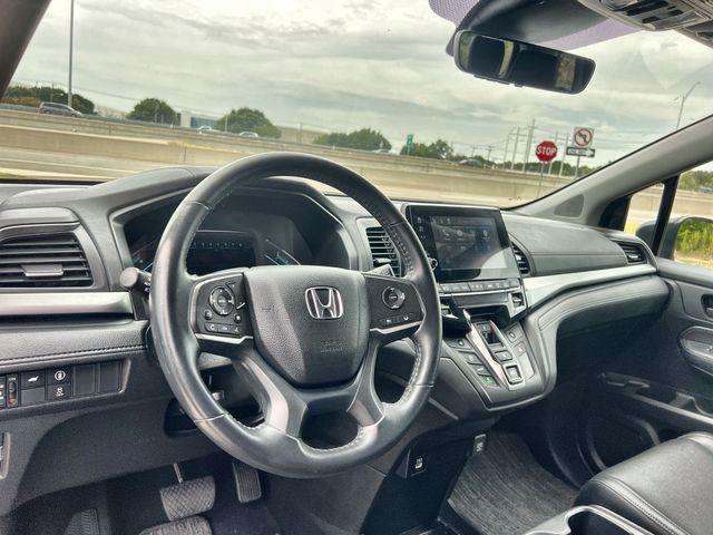 Thumbnail: 2023 Honda Odyssey - 10