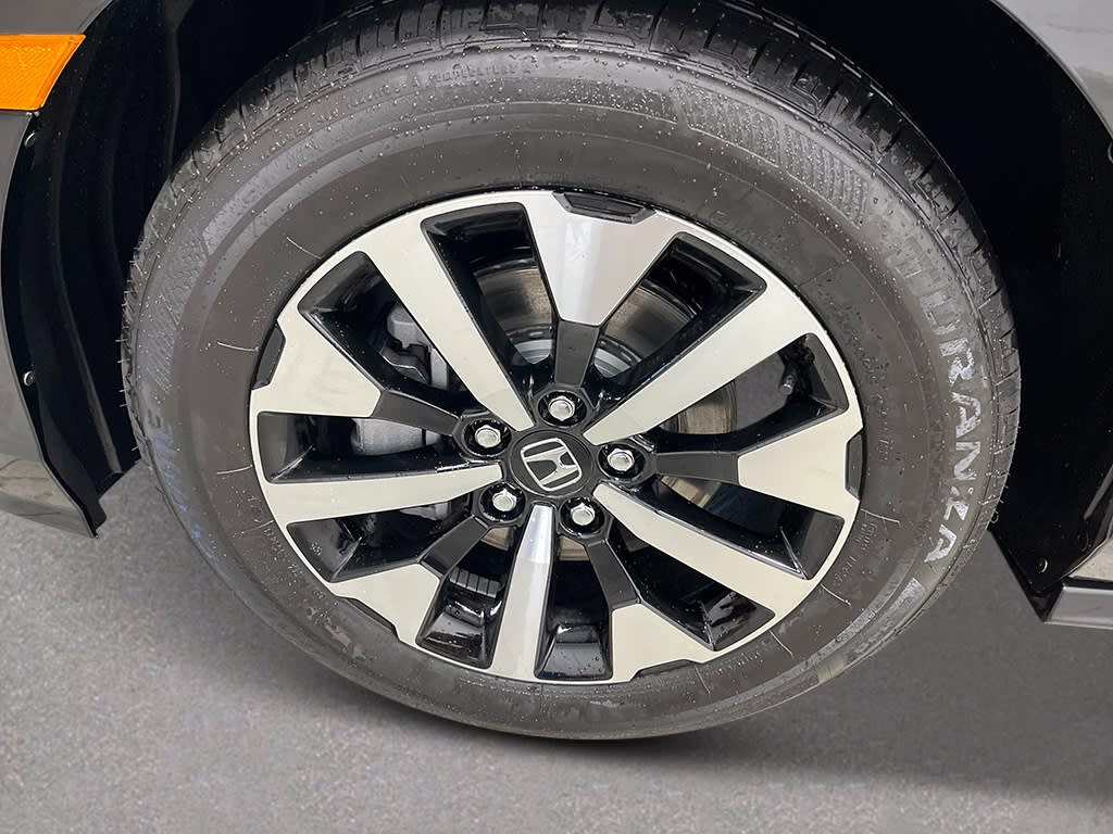 Thumbnail: 2026 Honda Odyssey - 8