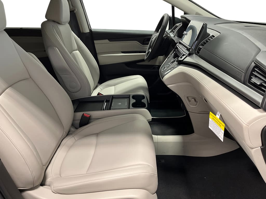 Thumbnail: 2026 Honda Odyssey - 9