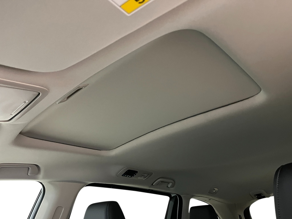 Thumbnail: 2026 Honda Odyssey - 25