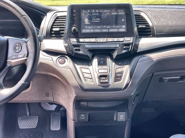 Thumbnail: 2023 Honda Odyssey - 14
