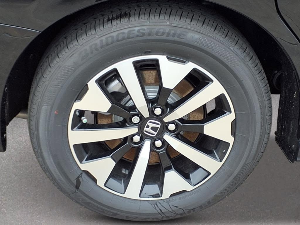 Thumbnail: 2026 Honda Odyssey - 6