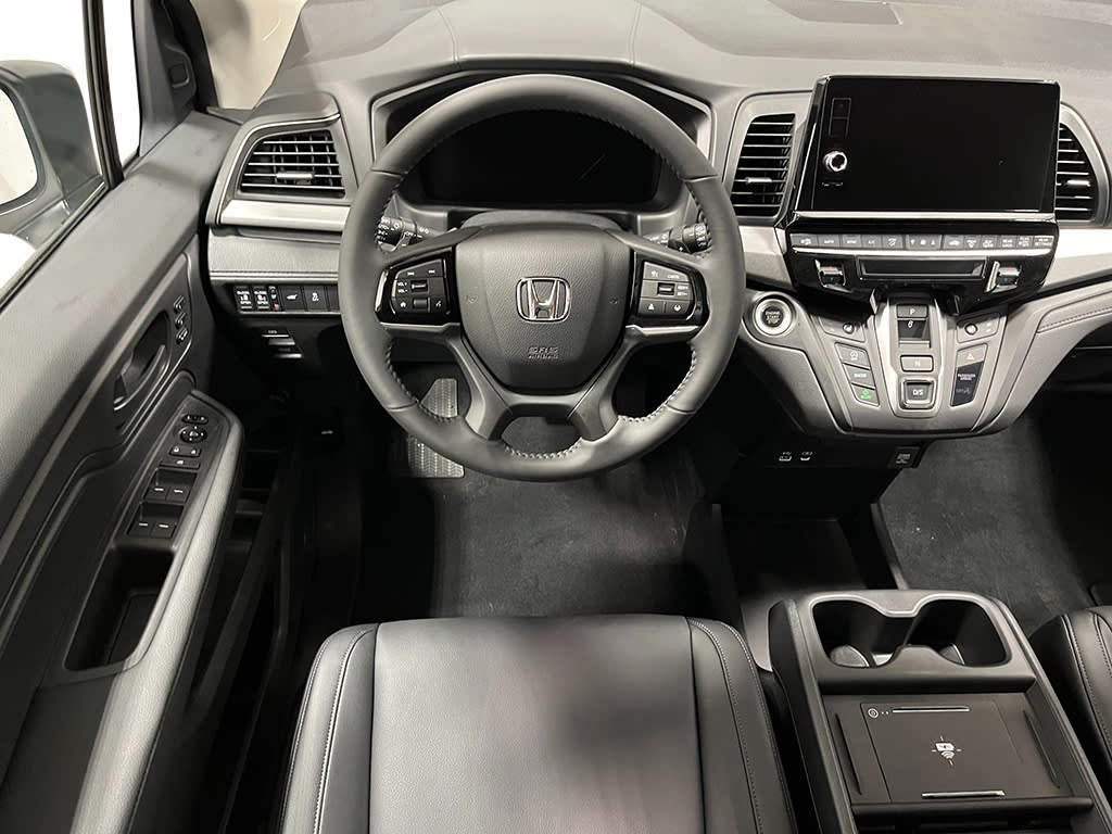 Thumbnail: 2026 Honda Odyssey - 14