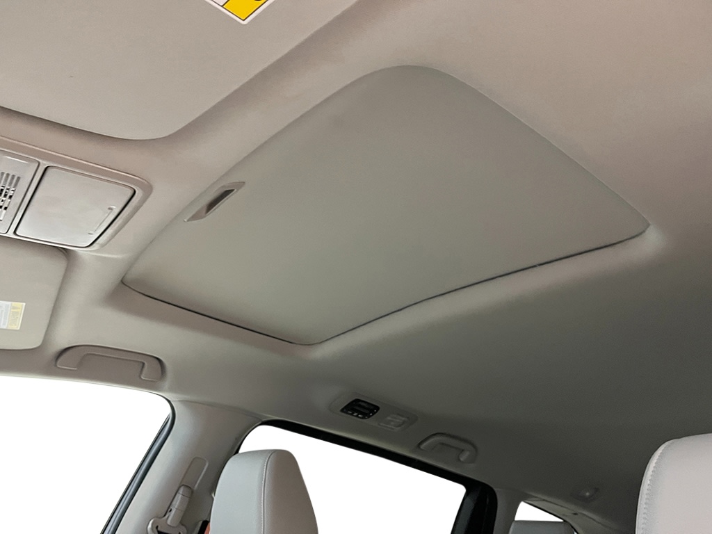 Thumbnail: 2026 Honda Odyssey - 25