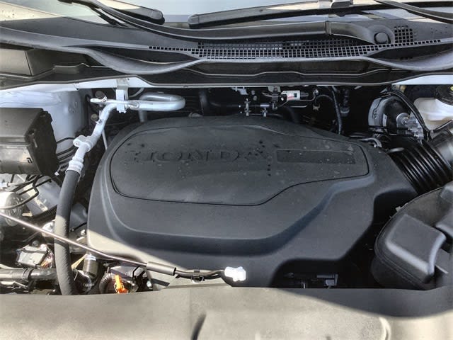 2025 Honda Odyssey Sport 9