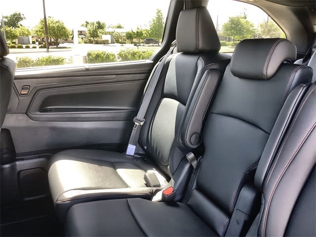 2025 Honda Odyssey Sport 21