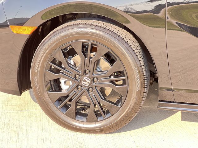 Thumbnail: 2026 Honda Odyssey - 8
