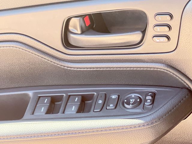 Thumbnail: 2026 Honda Odyssey - 30