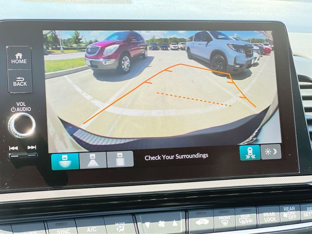 Thumbnail: 2026 Honda Odyssey - 26