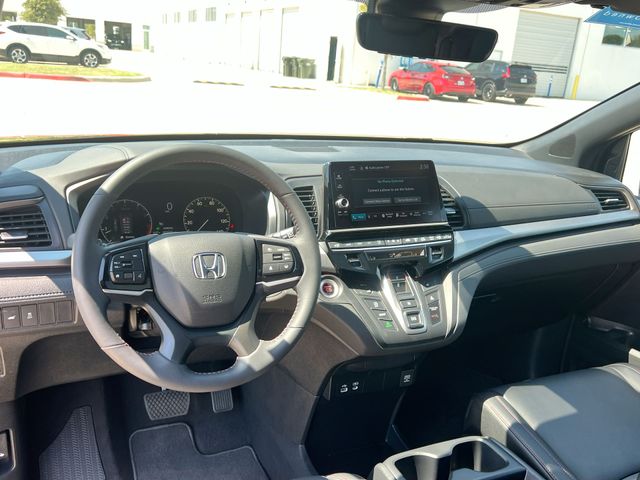 Thumbnail: 2026 Honda Odyssey - 2
