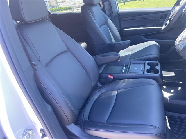 2025 Honda Odyssey Sport 12