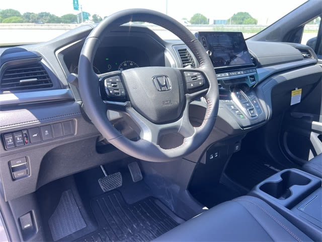 2025 Honda Odyssey Sport 2
