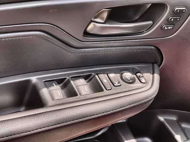 Thumbnail: 2025 Honda Odyssey - 30