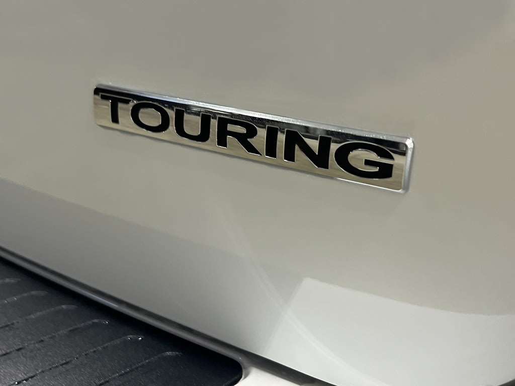 Thumbnail: 2026 Honda Odyssey - 17