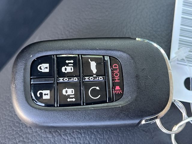 Thumbnail: 2026 Honda Odyssey - 18