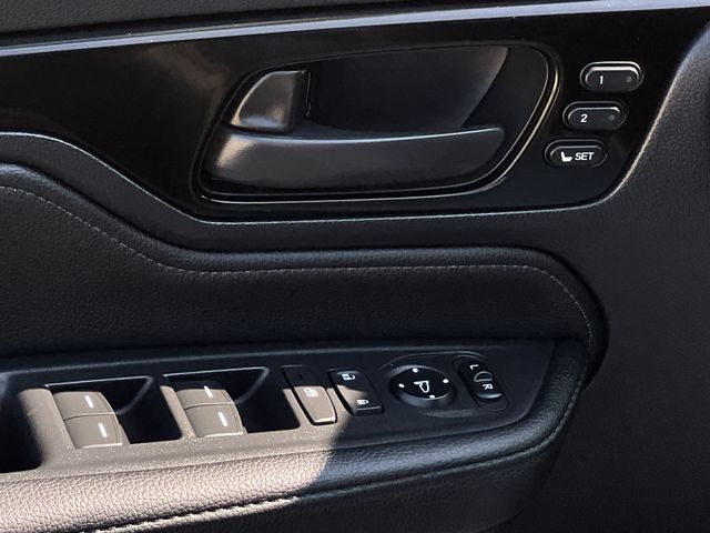 Thumbnail: 2026 Honda Odyssey - 30