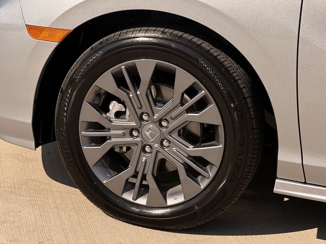 Thumbnail: 2026 Honda Odyssey - 8