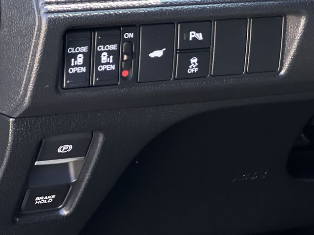 Thumbnail: 2026 Honda Odyssey - 29
