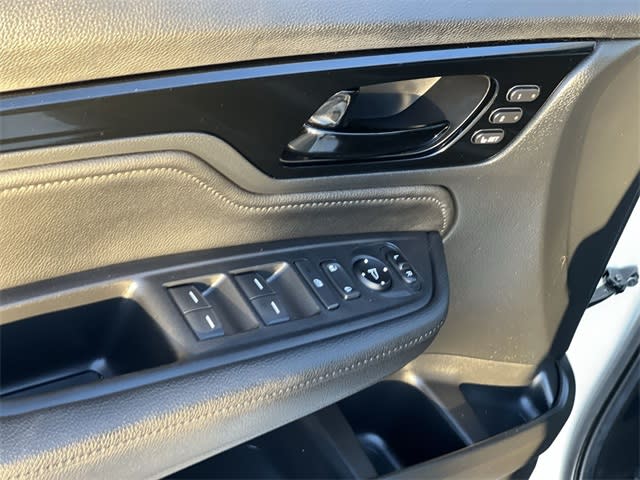 Thumbnail: 2022 Honda Odyssey - 30