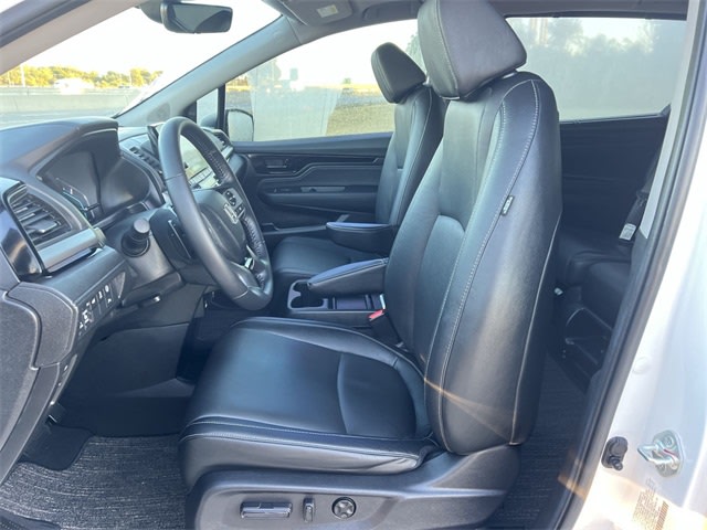 Thumbnail: 2022 Honda Odyssey - 11