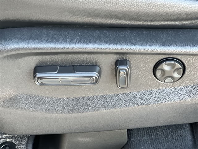 Thumbnail: 2022 Honda Odyssey - 31