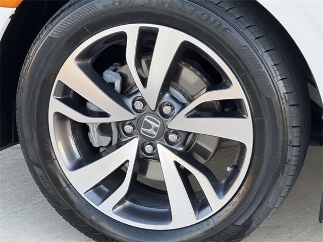 Thumbnail: 2022 Honda Odyssey - 8