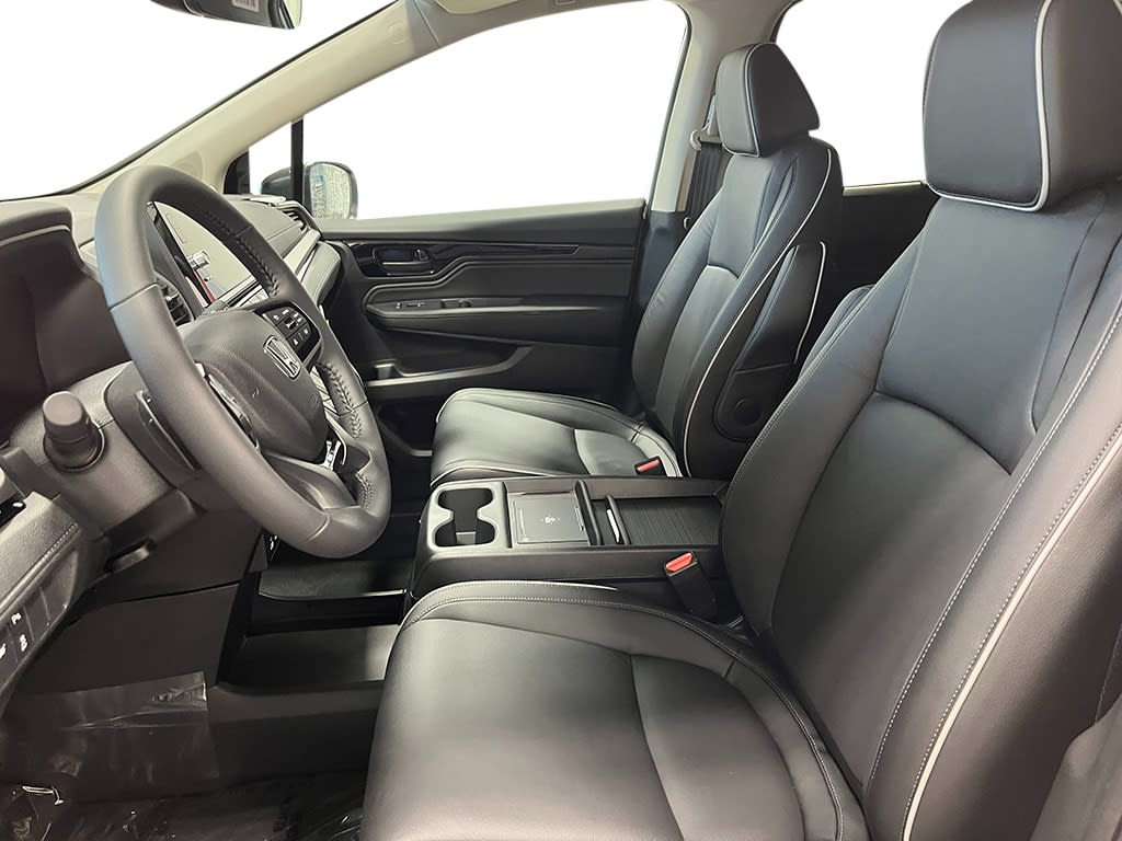 Thumbnail: 2026 Honda Odyssey - 11