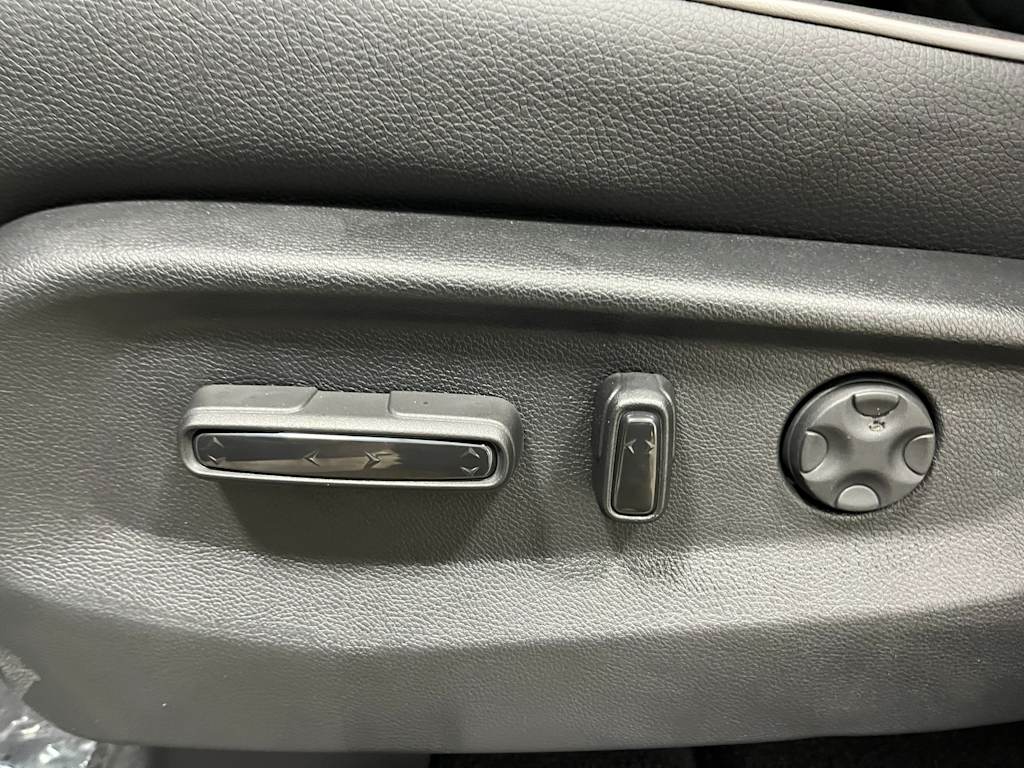 Thumbnail: 2026 Honda Odyssey - 23