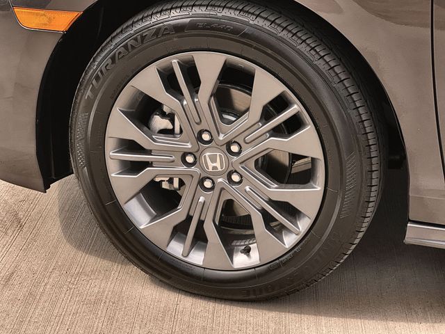 Thumbnail: 2026 Honda Odyssey - 8